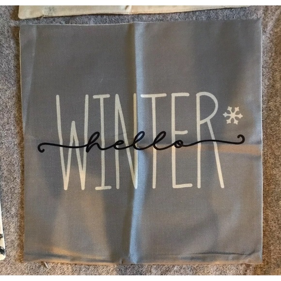 Holiday Decorative Pillow Covers 4 Pieces Winter Christmas Pillow Cases - Picture 7 of 11